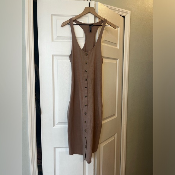 Knot sisters tan button down dress - Picture 3 of 5